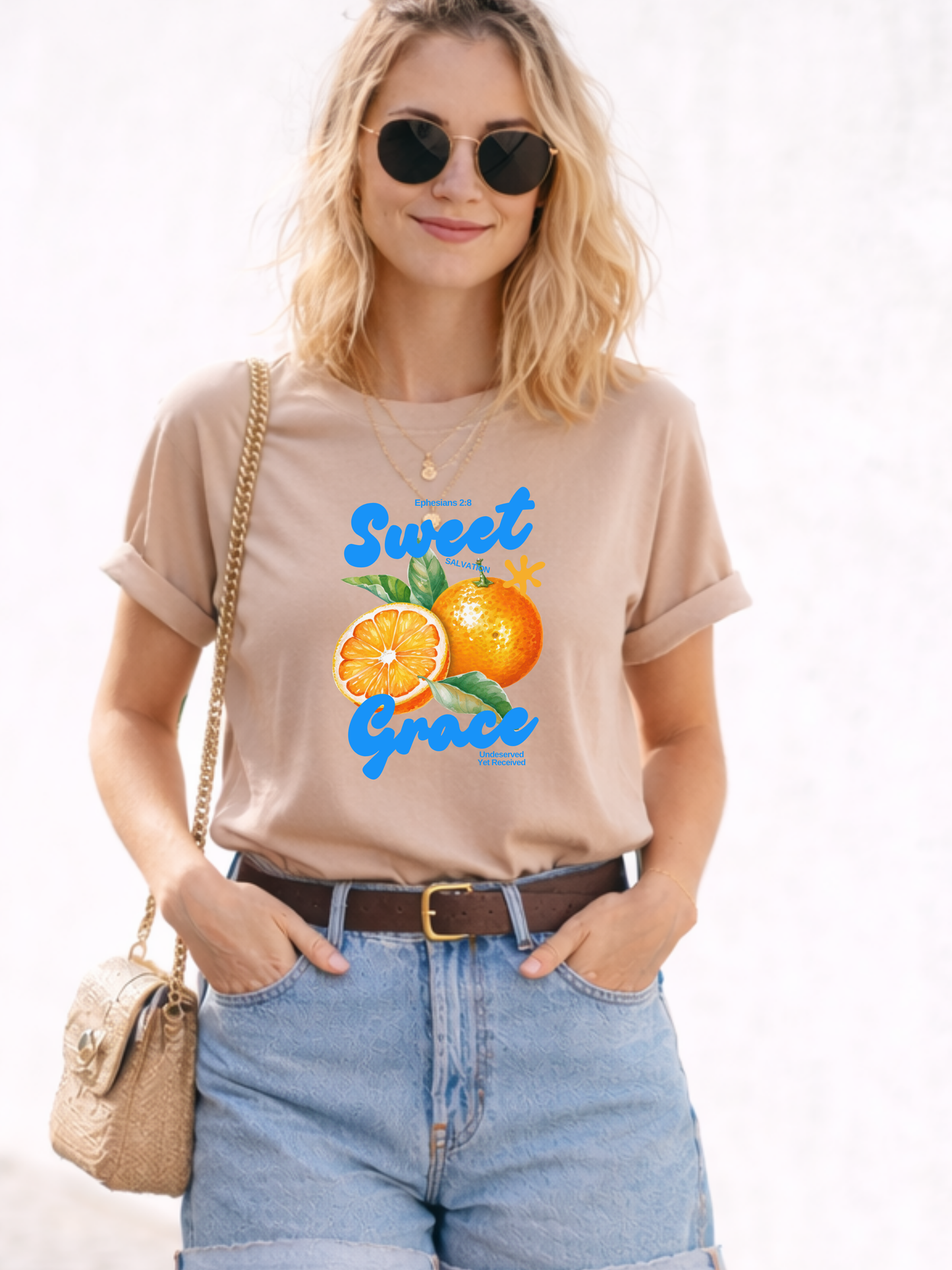 Sweet Grace orange illustration T-Shirt